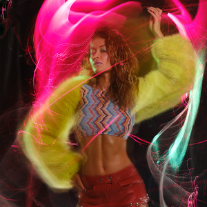 魅魔丝袜脚含精
